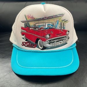 💙Vintage Bob’s Drive In trucker hat